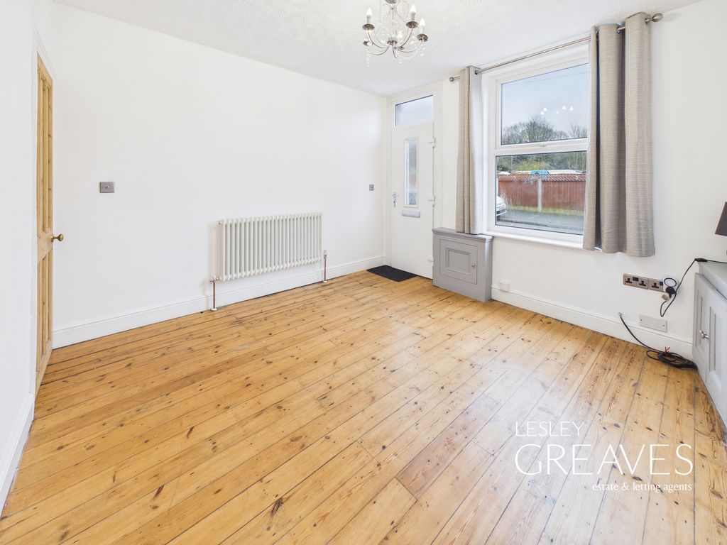 Property photo 2 of 20 Living Room