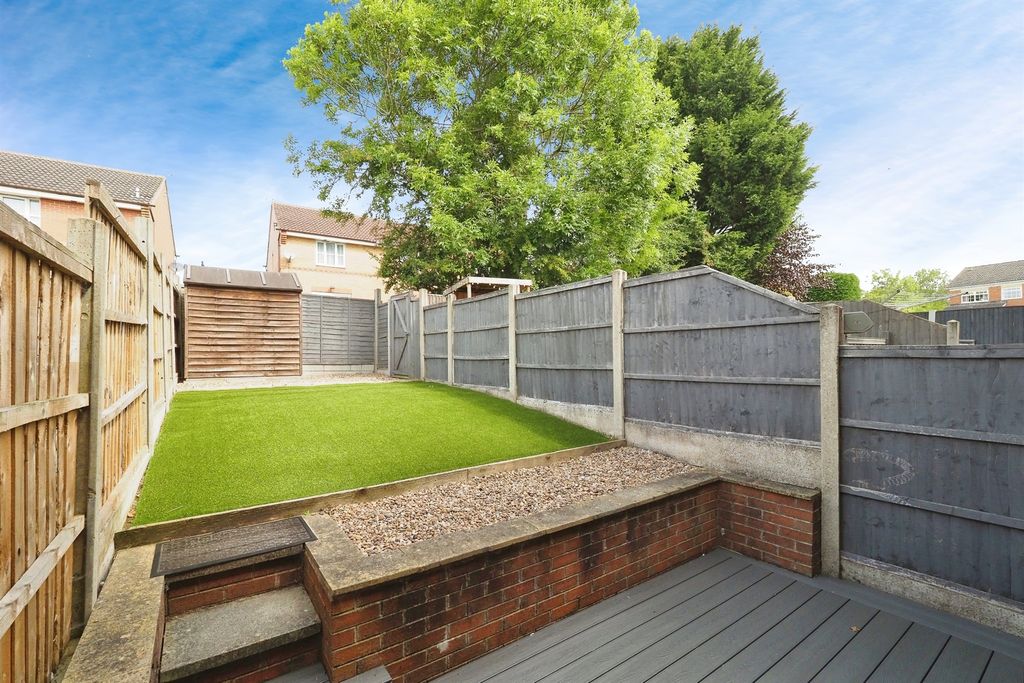 Property photo 2 of 17