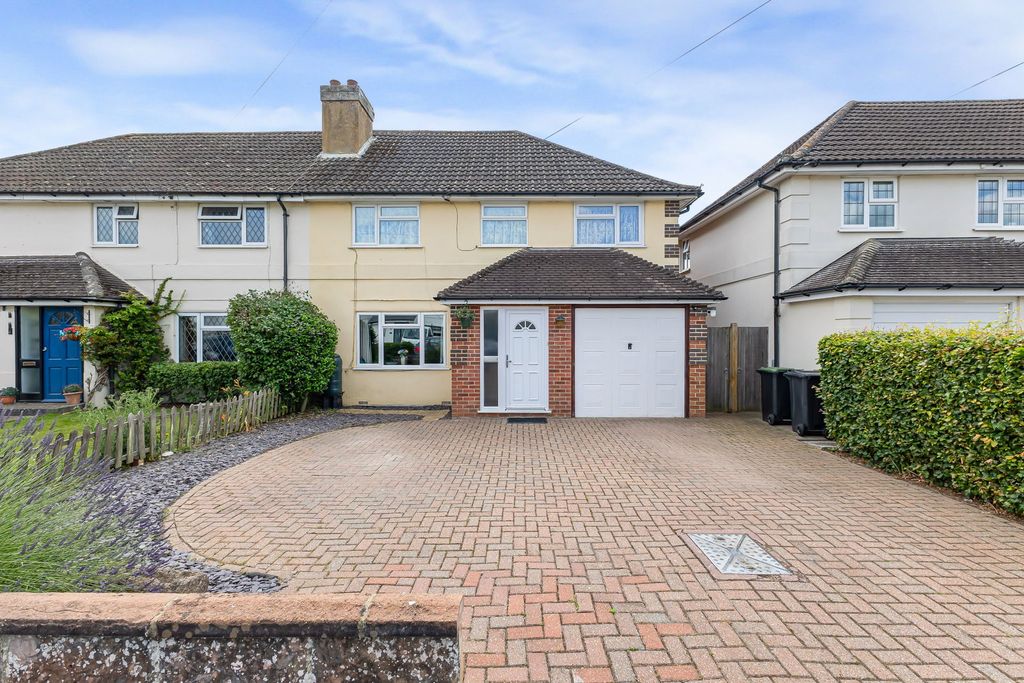 Property photo 1 of 49