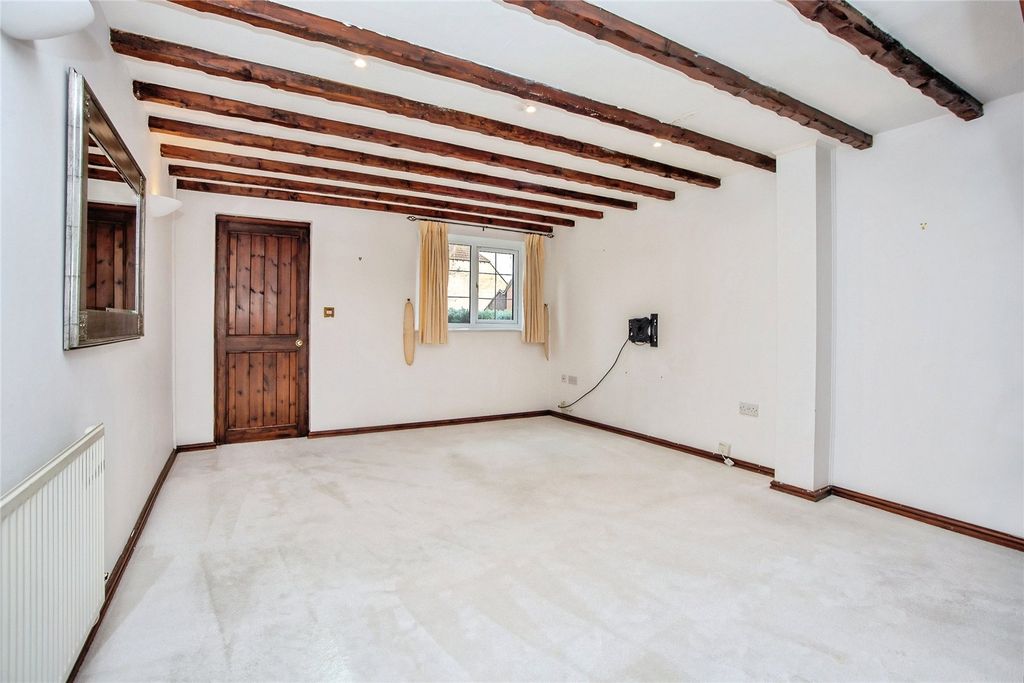 Property photo 3 of 13 Picture No. 43