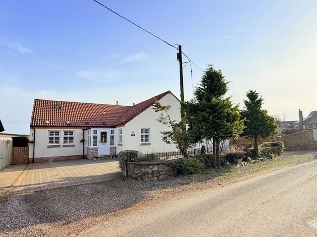 Property photo 2 of 54