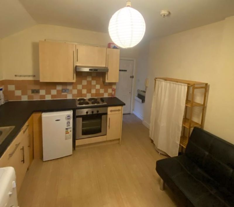 Property photo 1 of 6 Photo 7