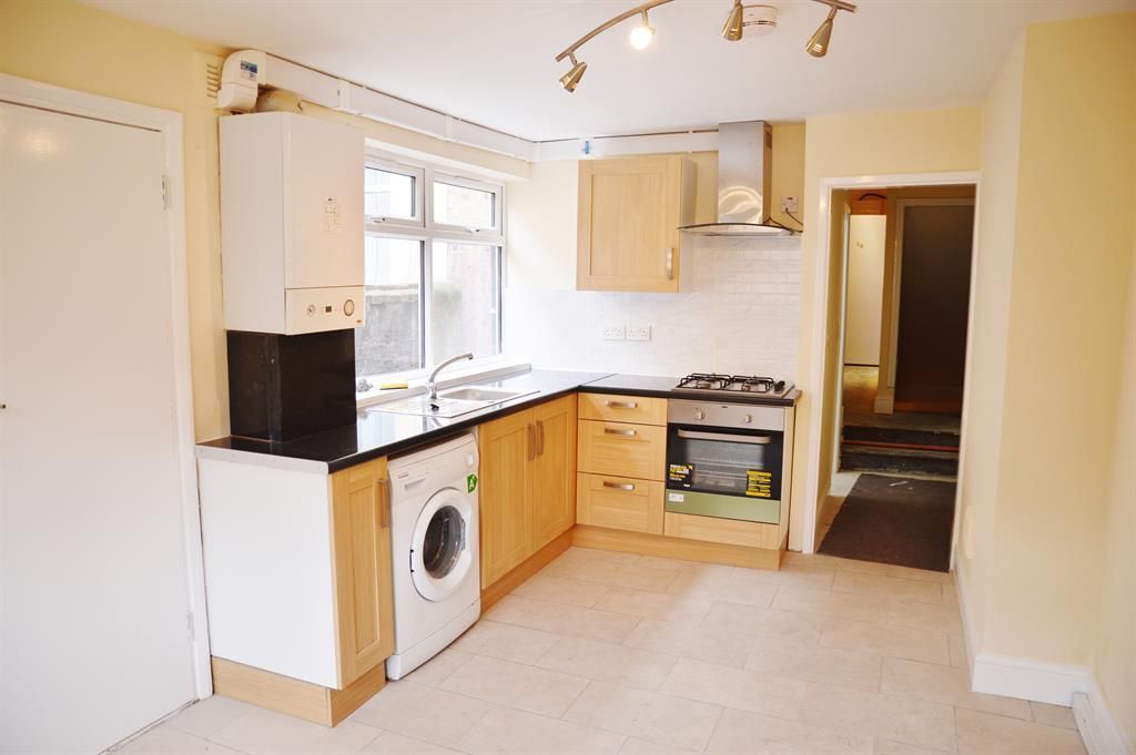 Property photo 2 of 6