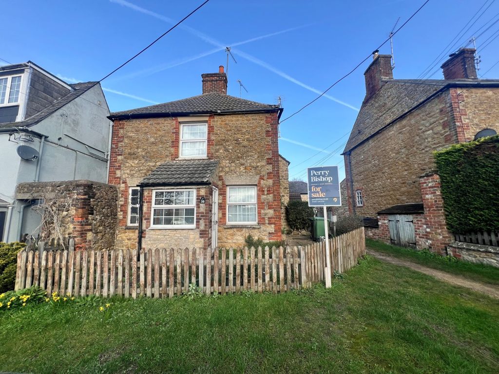 Property photo 3 of 13 Front