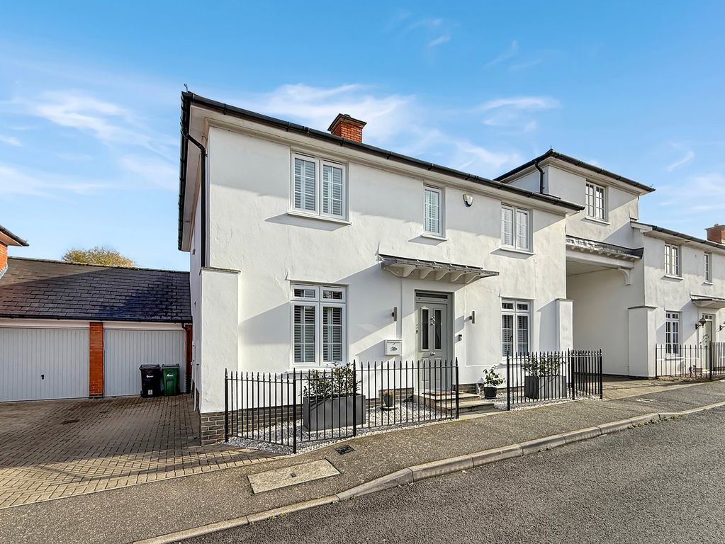 Property photo 1 of 28