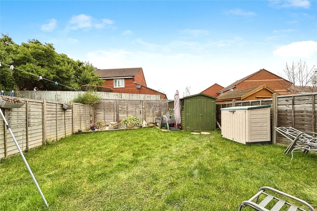 Property photo 2 of 24 Picture No. 19