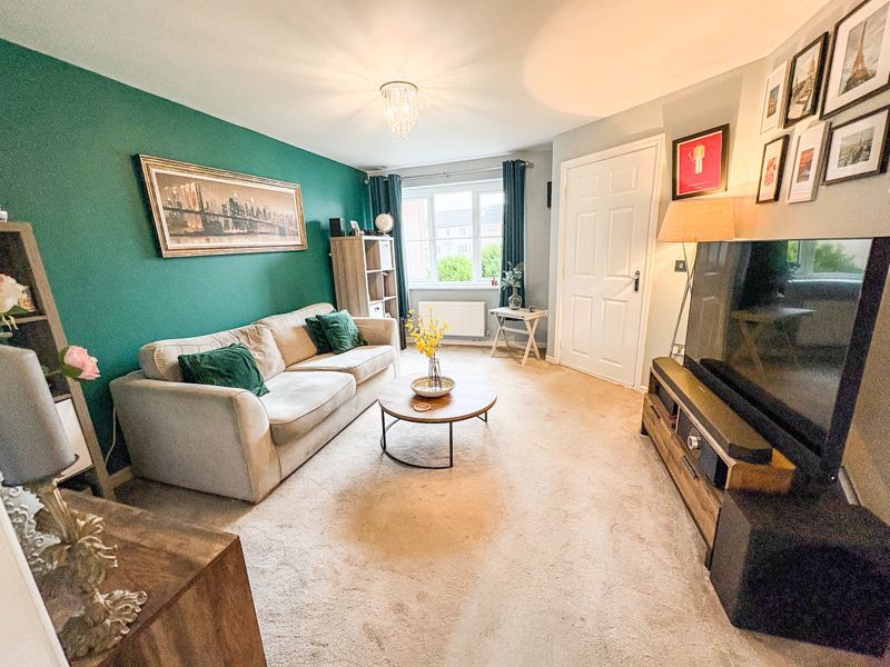 Property photo 2 of 12 Photo 8