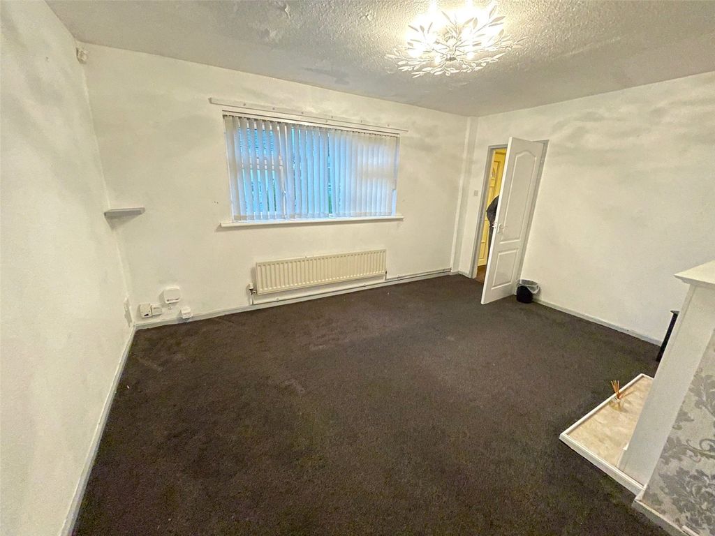 Property photo 2 of 11 Picture No. 08