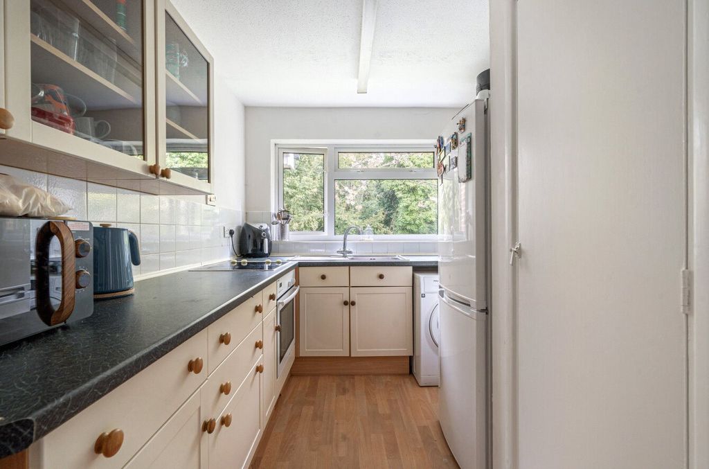 Property photo 2 of 6 Picture No. 05