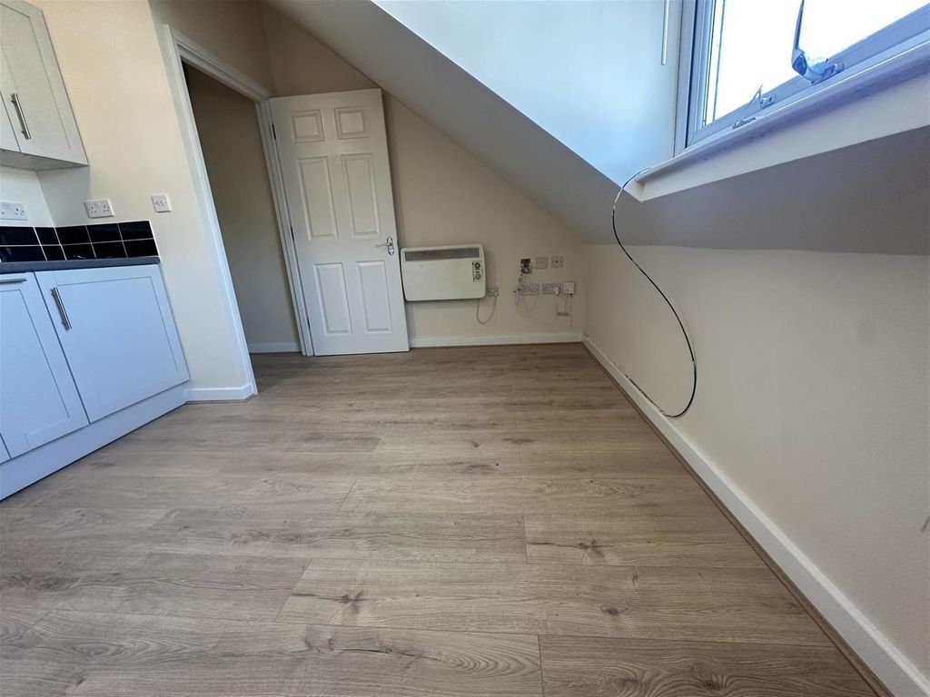 Property photo 2 of 5 Bright Living Area With Modern Wood Flooring...