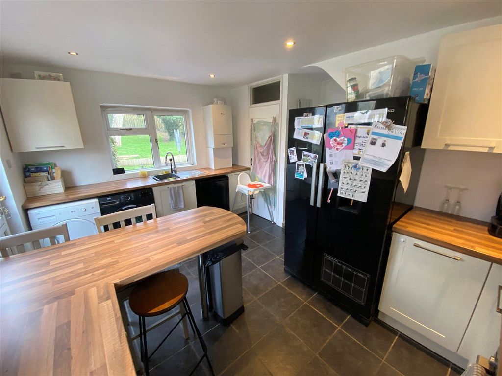 Property photo 3 of 30 Picture No. 20