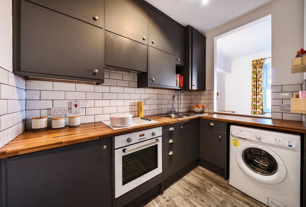 Property photo 2 of 8 1252718 (5).Jpg