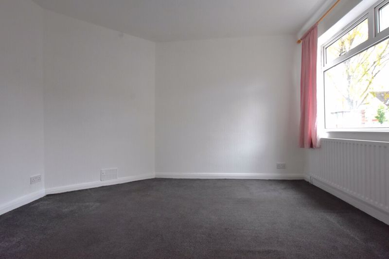 Property photo 3 of 13 Photo 2