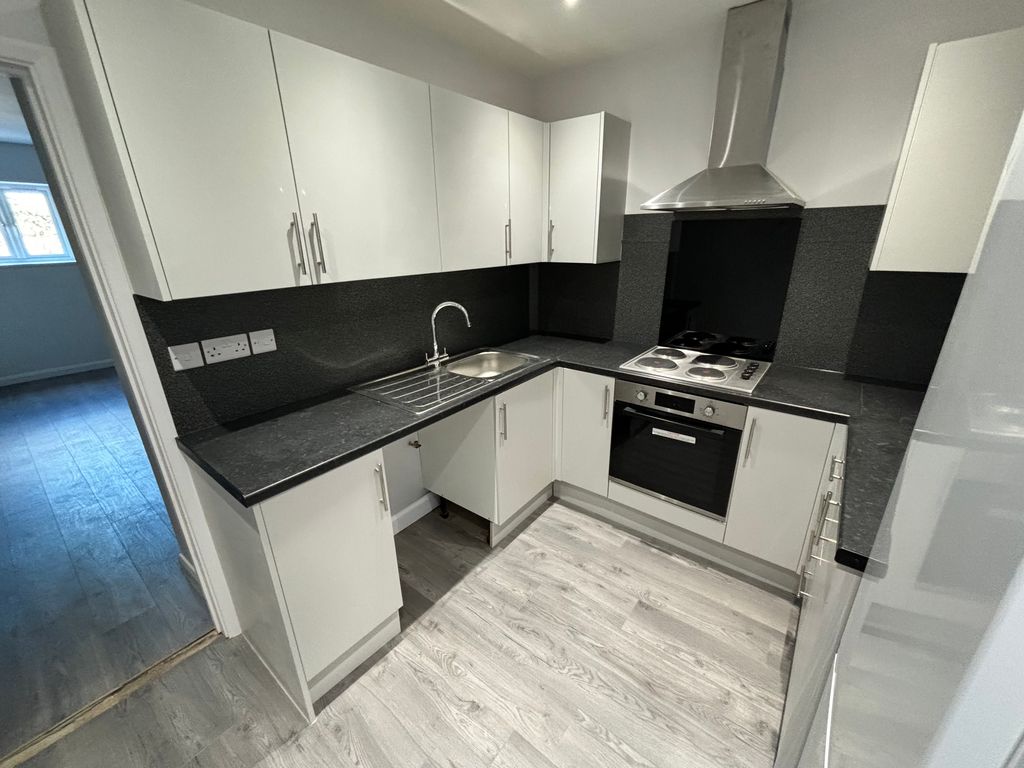 Property photo 2 of 3 Kitchen