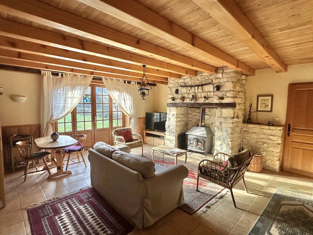 Property photo 3 of 15