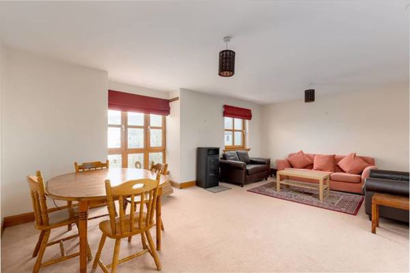 Property photo 3 of 21 Photo 2