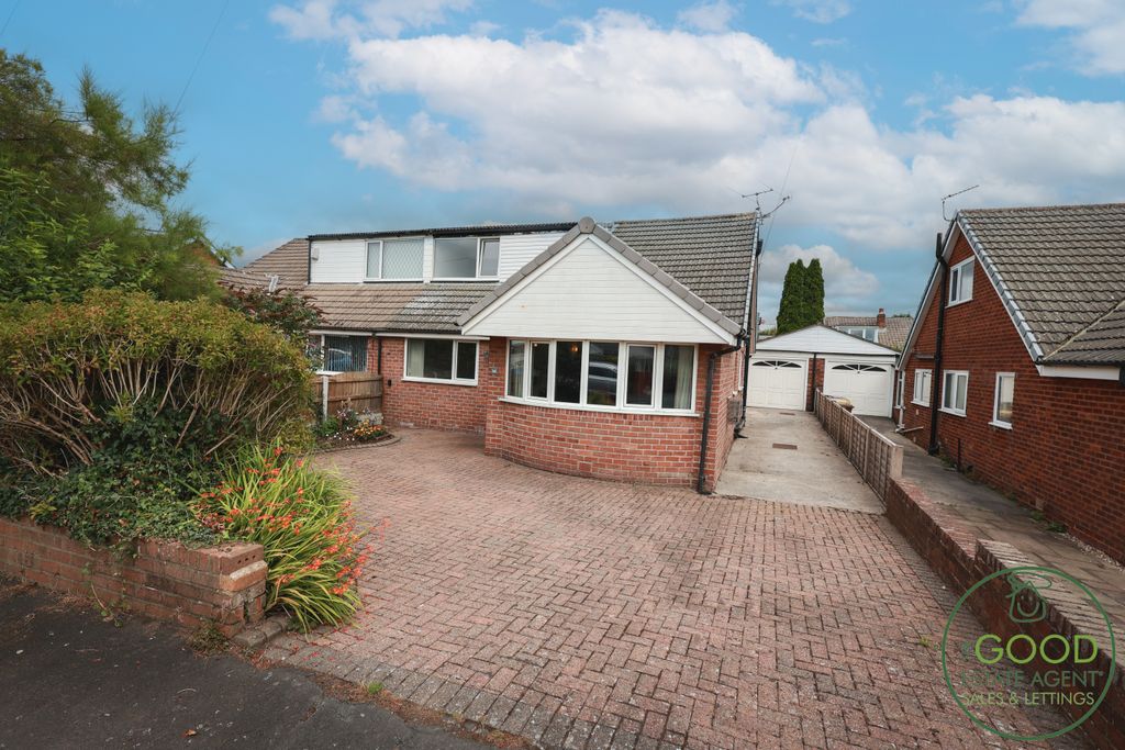 Property photo 1 of 28