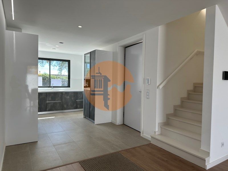 Property photo 2 of 69