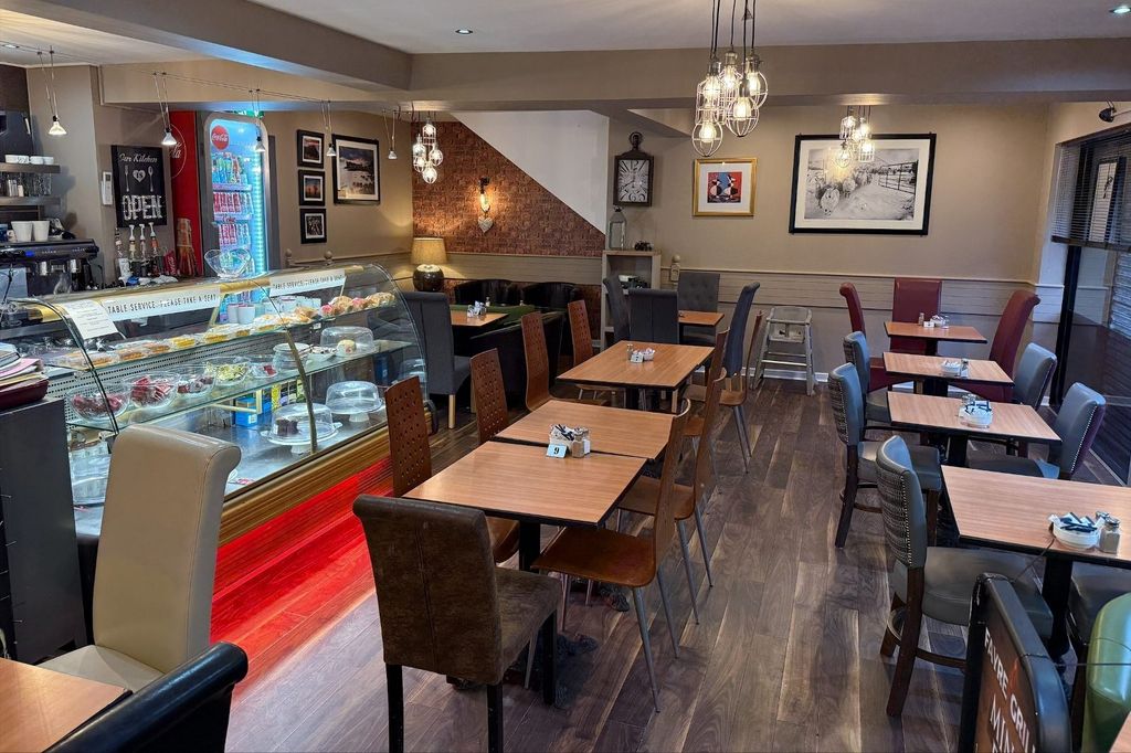 Property photo 2 of 7