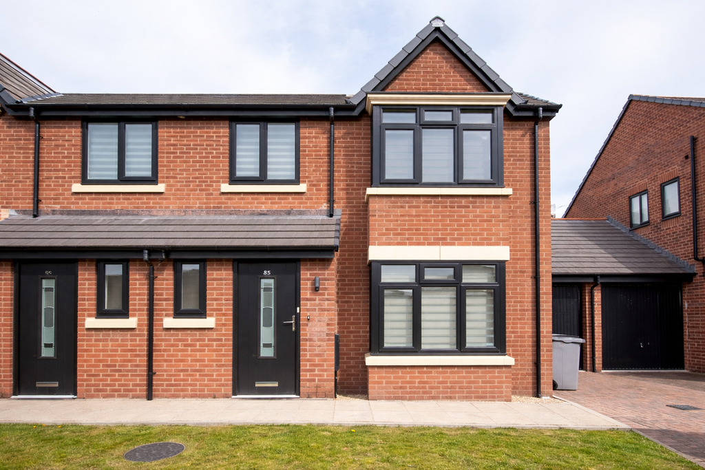 Property photo 2 of 24