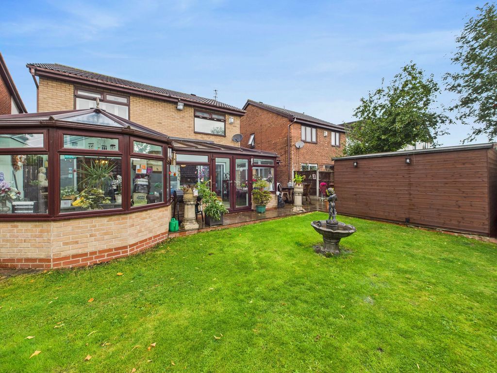 Property photo 1 of 16 Rear Garden