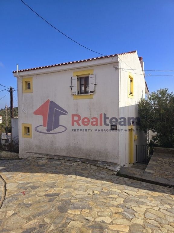 Property photo 3 of 22