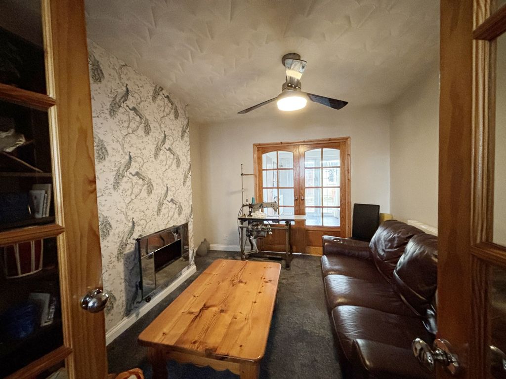 Property photo 3 of 12 Living Room
