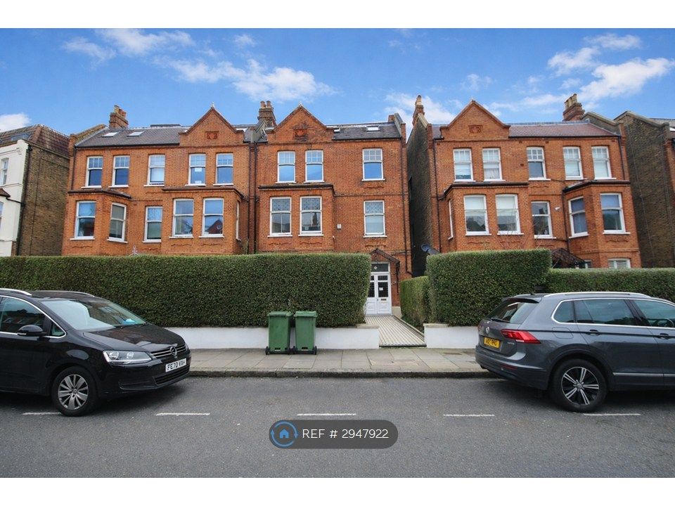 Property photo 1 of 9