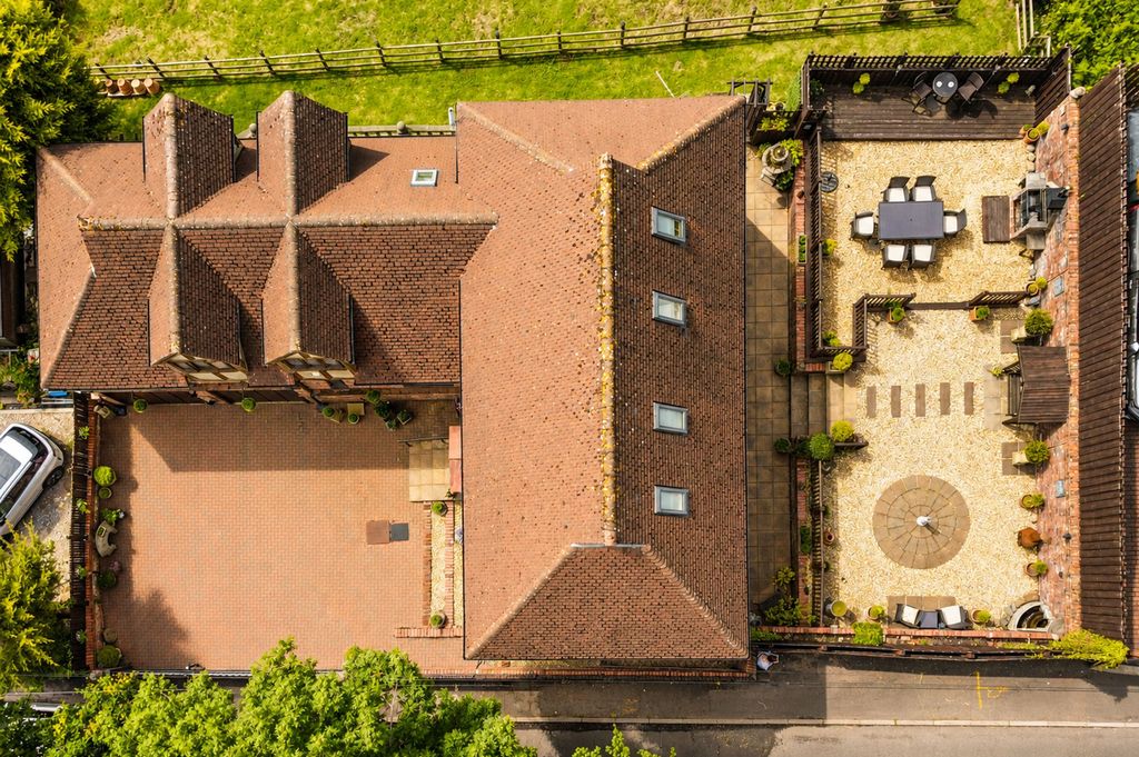 Additional image 48 of 5 bed detached house for saleChristchurch Hill, Christchurch NP18