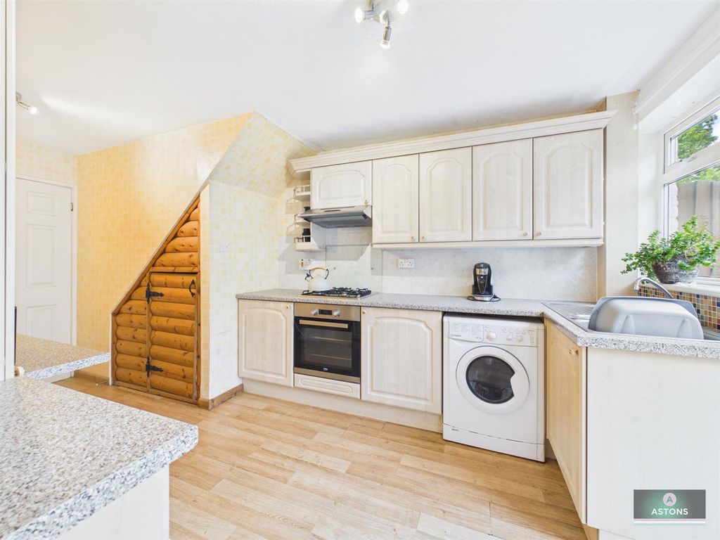 Property photo 3 of 13 Cam02067G0-Pr0268-Still004.Jpg