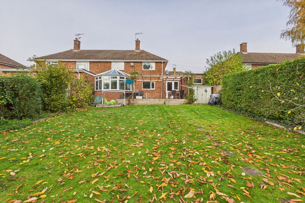 Property photo 2 of 29