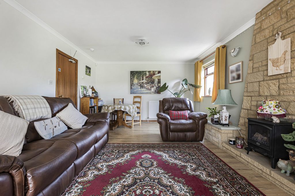 Additional image 13 of 5 bed detached house for saleEynsham Road, Botley OX2