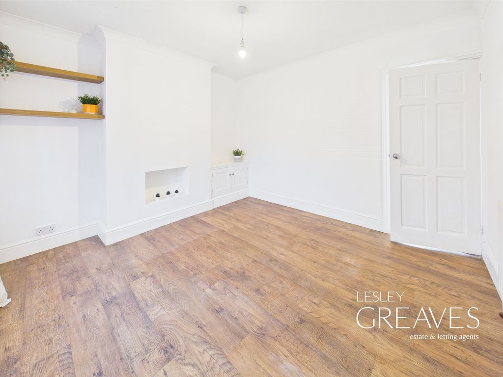 Property photo 2 of 16 Living Room