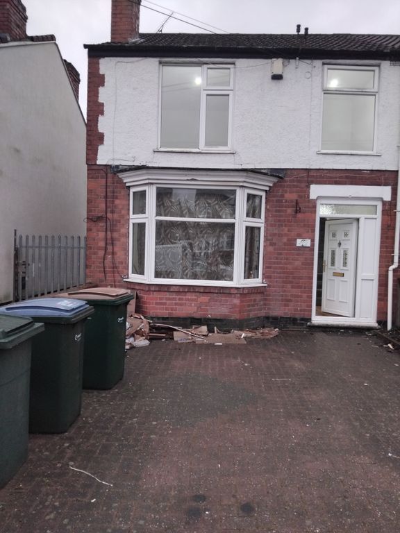 Property photo 2 of 31