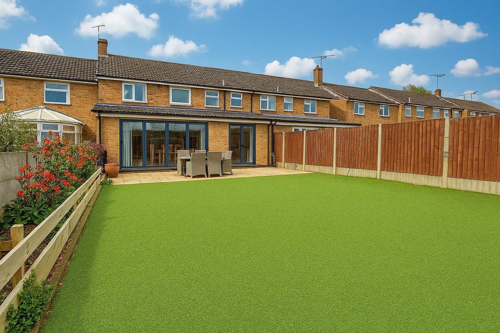 Property photo 1 of 21 Designer (69).Jpg