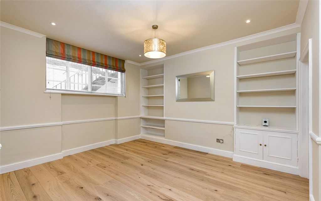 Property photo 1 of 9 Picture No. 09