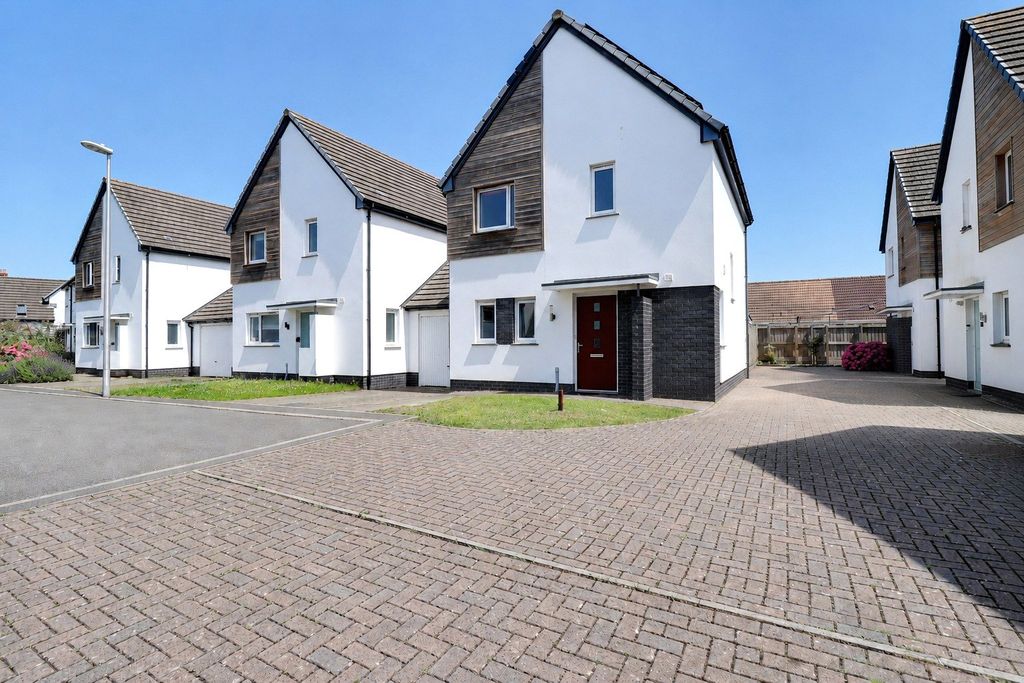 Property photo 1 of 13 1 - Picture No. 01