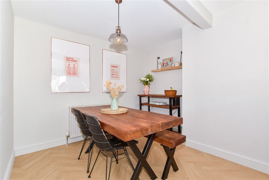 Property photo 2 of 9 Dining Area