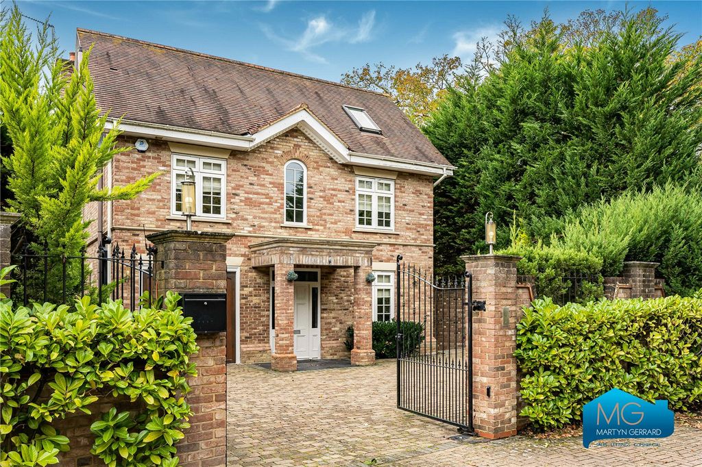 Property photo 1 of 49 Picture No. 73