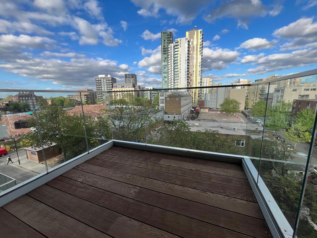 Property photo 1 of 22