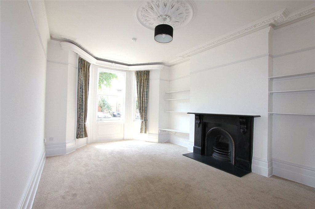 Property photo 1 of 13 Picture No. 12