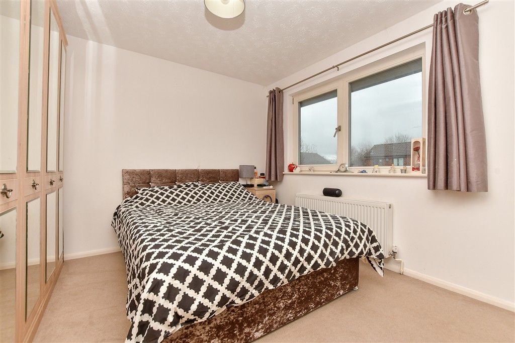 Property photo 3 of 9 Bedroom 1