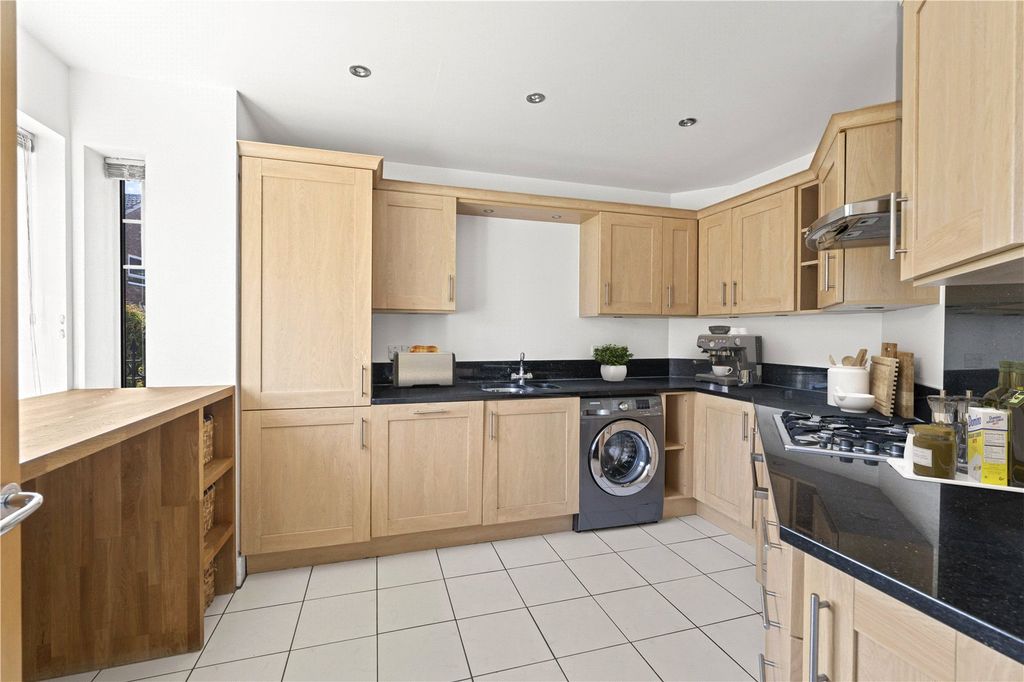 Property photo 3 of 13 Picture No. 43