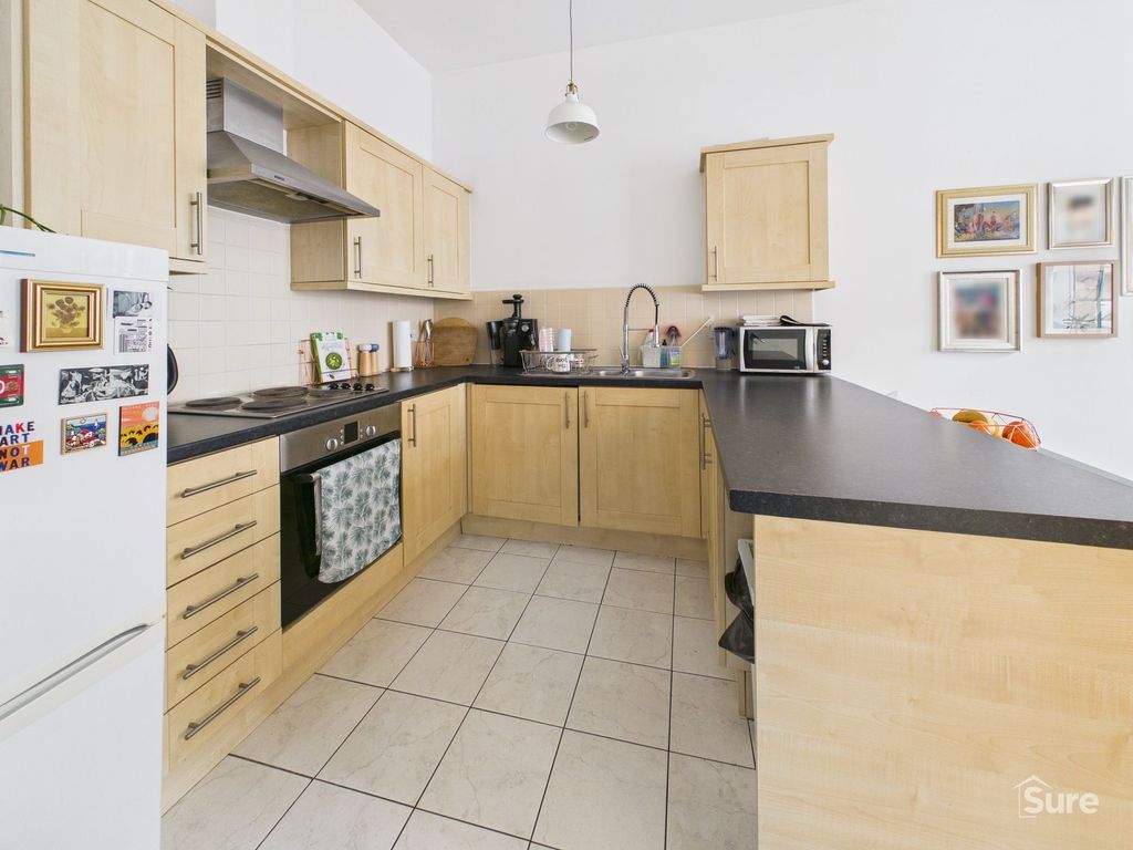 Property photo 3 of 8 Kitchen Area