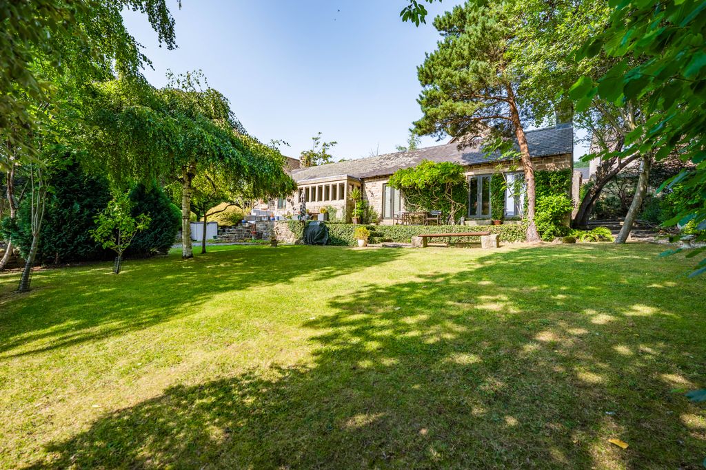 4 bed detached house for saleOld Hackney Lane, Hackney DE4