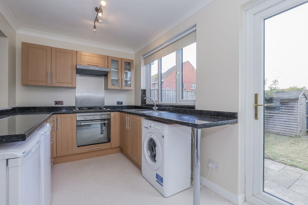Property photo 2 of 8 74388