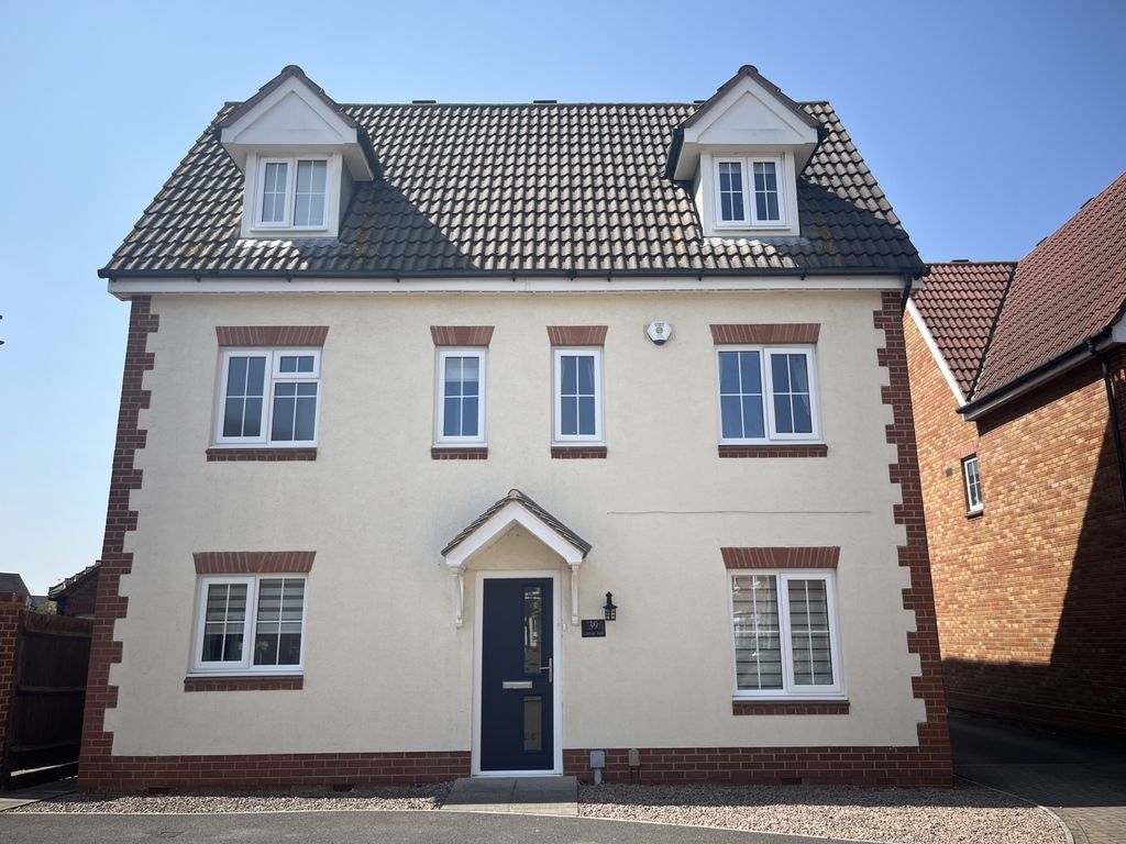 Property photo 1 of 37 6Â Bedroom Detached For Sale