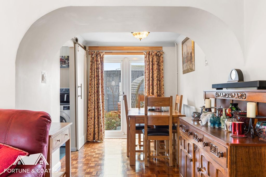 Property photo 3 of 14 Joynersfield_4.Jpg