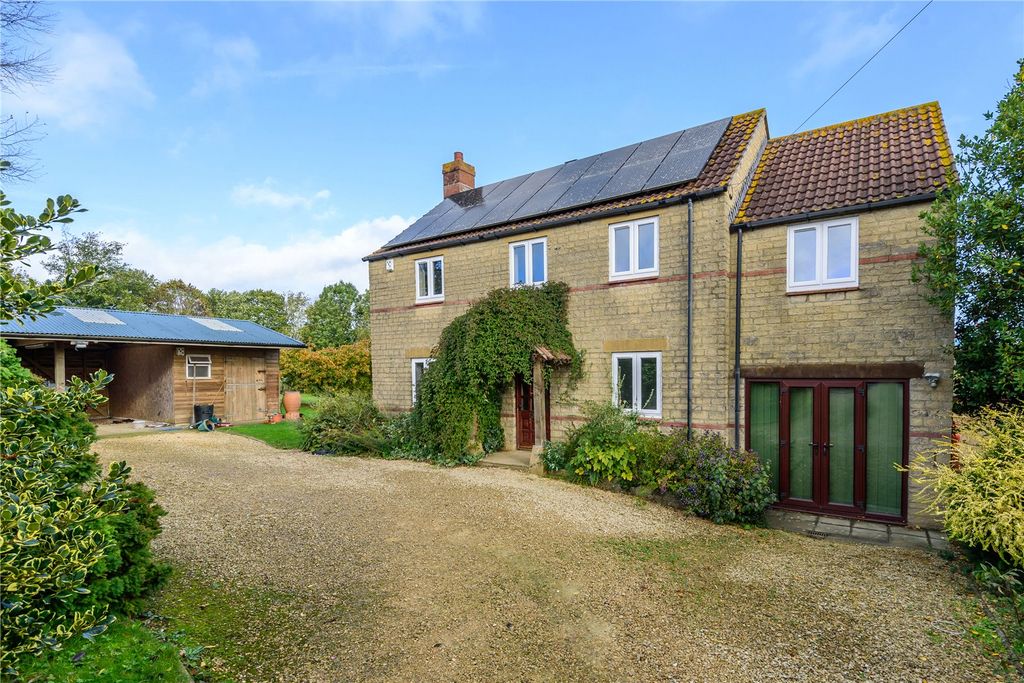 Property photo 1 of 17 Picture No. 01