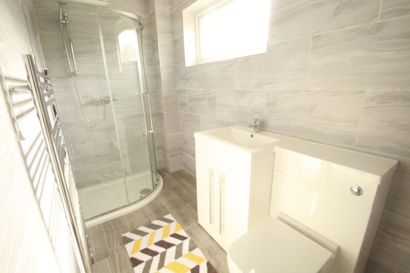 Property photo 2 of 8 Shower Room